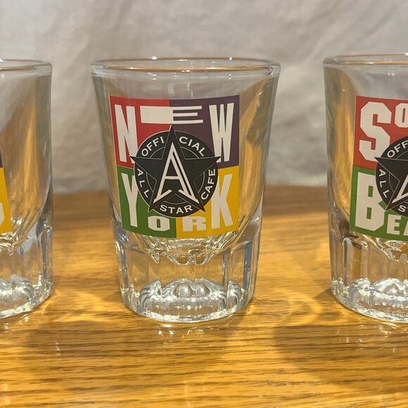 Vtg. Lot of 3 Shot glasses - All Star Cafes - Las Vegas, New York & South Beach - Picture 6 of 14